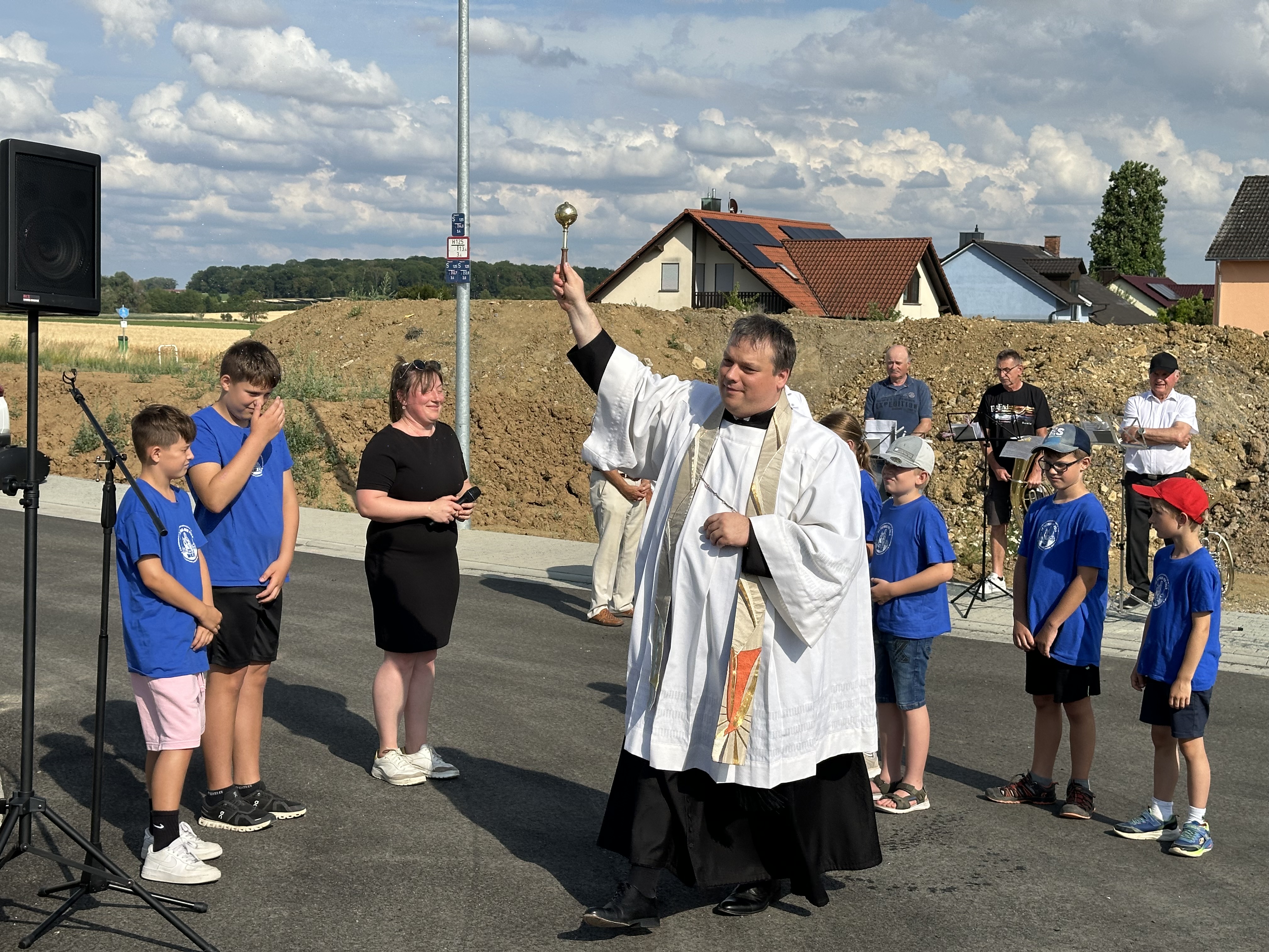 Segnung des Neubaugebiets