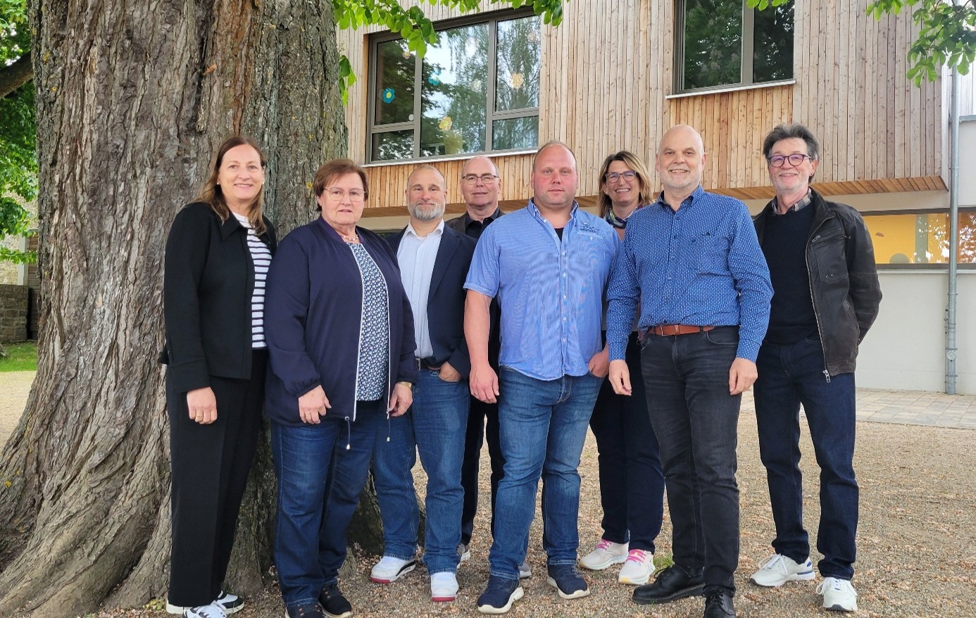 Verabschiedung der ausgeschiedenen Gemeinderätinnen und Gemeinderäte